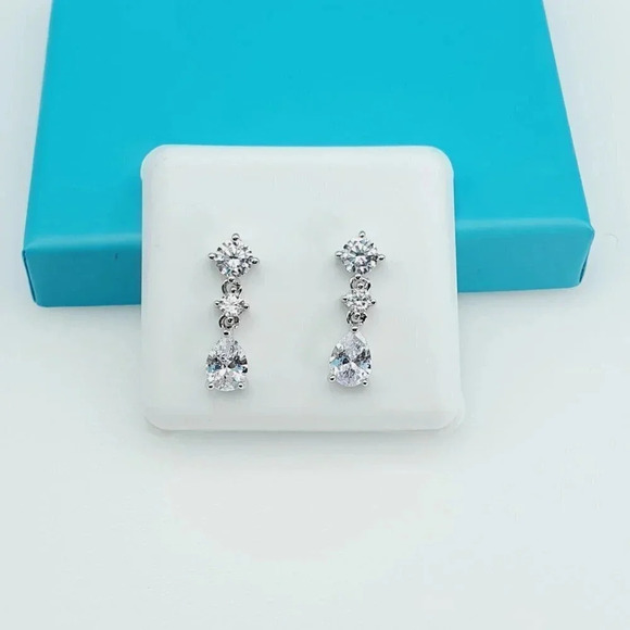 "925 Sterling Silver CZ Beautiful Earrings for Women, 1USPAR4251 - Picture 6 of 10